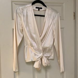 Cream 💯% silk Lafayette 148 wrap blouse 6 w/bow